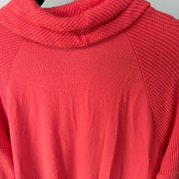 Member’s Mark Women’s Size L Cowl Neck Long Sleeve Coral Lounge Top- Stretchy! - Picture 7 of 7